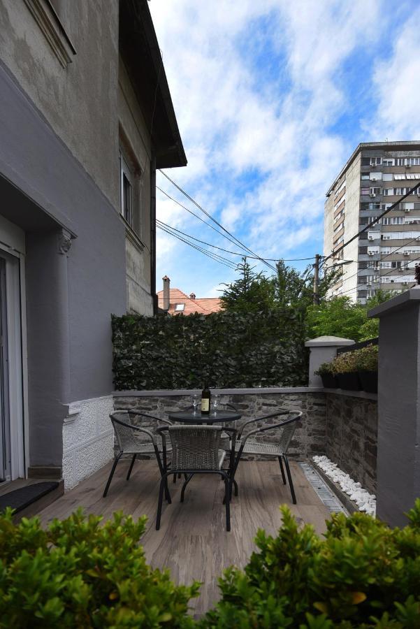 Tasos Apartman Belgrád Kültér fotó